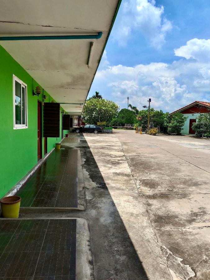 โรงเกลือรีสอร์ท Aranyaprathet Exterior photo